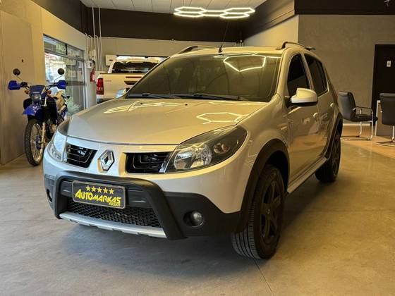 RENAULT SANDERO 1.6 STEPWAY 16V FLEX 4P MANUAL RENAULT SANDERO 1.6 STEPWAY 16V FLEX 4P MANUAL